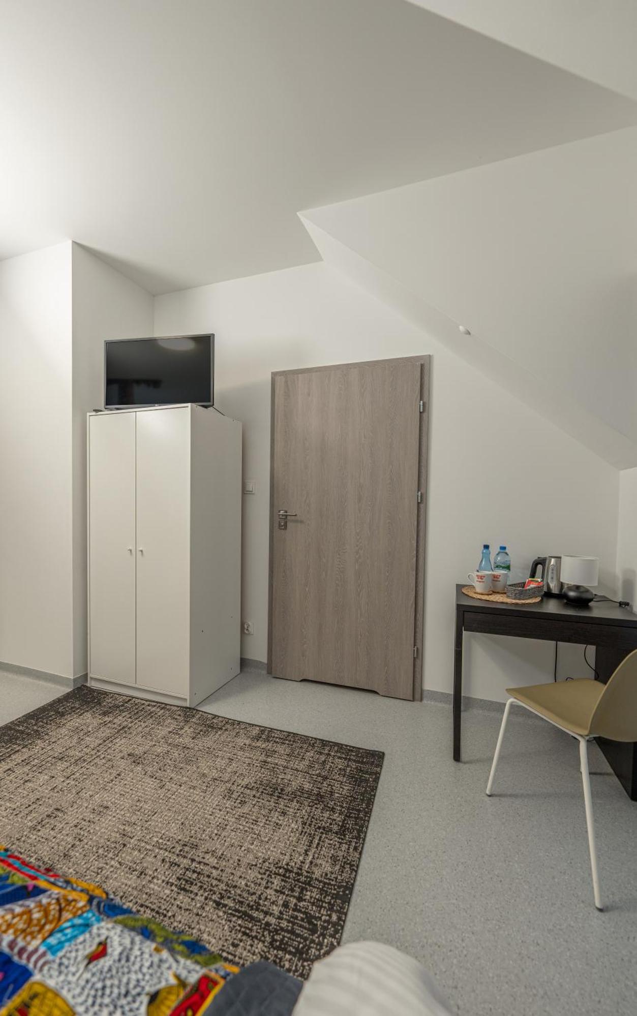 مبيت وإفطار Soul Poznan Free Parking المظهر الخارجي الصورة