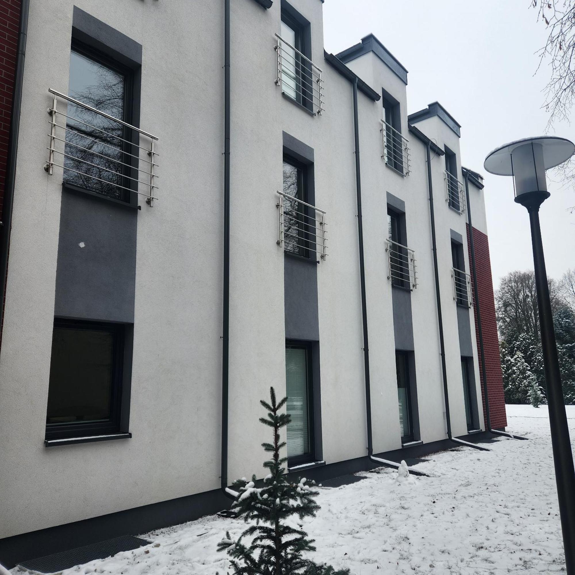 مبيت وإفطار Soul Poznan Free Parking المظهر الخارجي الصورة